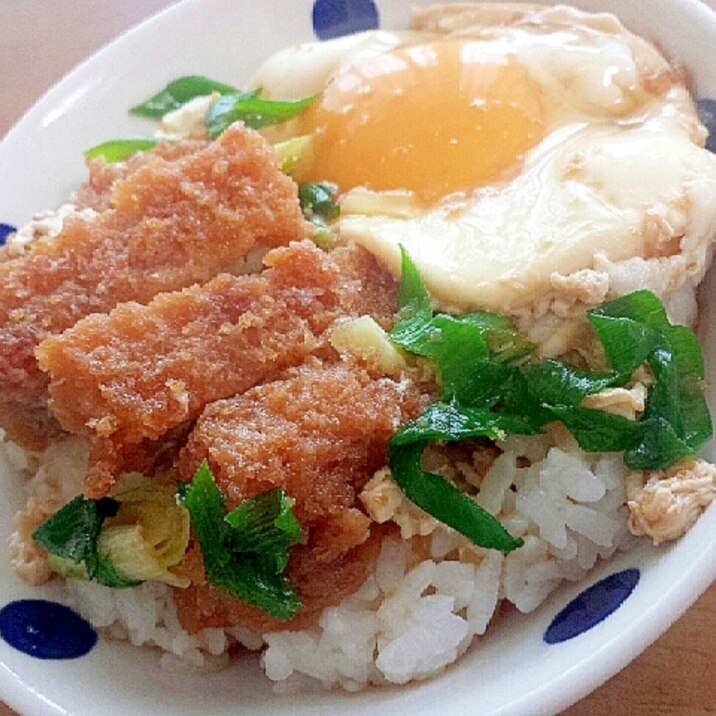 ＊半熟たまごのヒレカツ丼＊